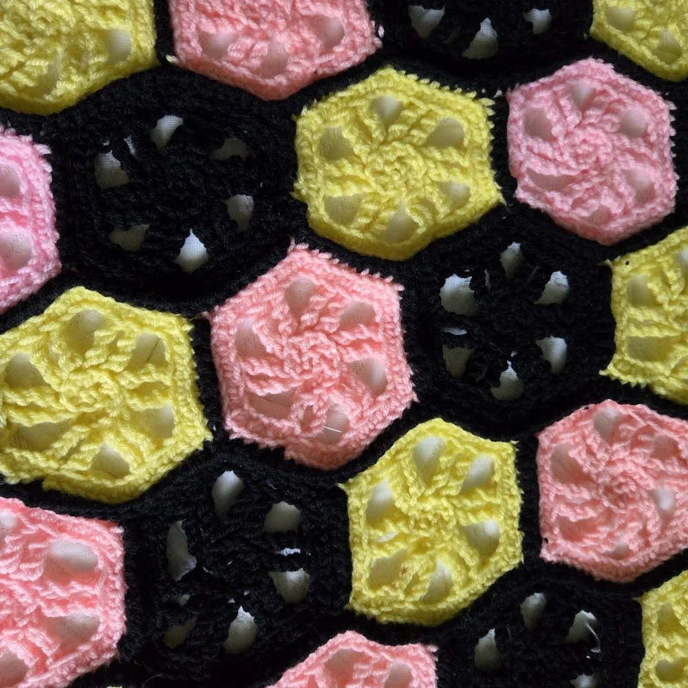 African Flower Motif Granny Square Afghan Blanket Handmade Crochet 60x46 Hexagon